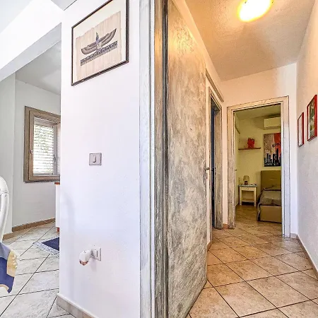 アパート Via Sardegna サンタ・テレーザ・ガッルーラ