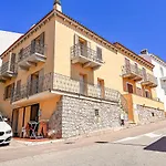 Via Sardegna * سانتا تيريزا غالّورا